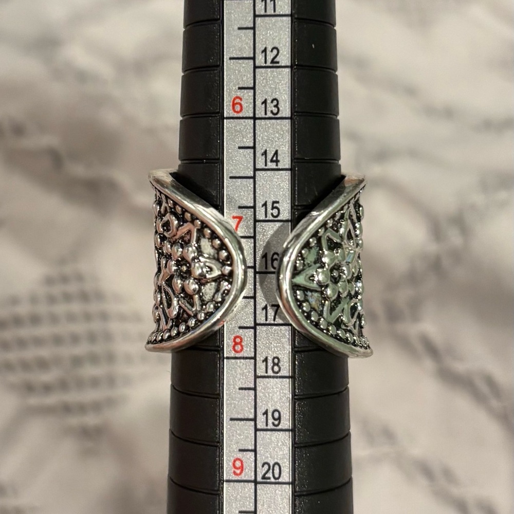Intricate Genuine Argentium Silver 935 Women's Ring by Meera Jewelers, Size 7.25 - Picture 5 of 5